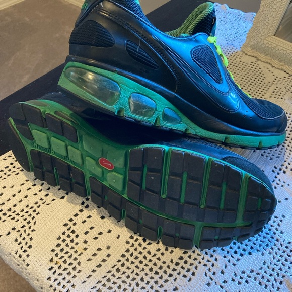Nike Max Air black and green sneakers - Picture 4 of 7